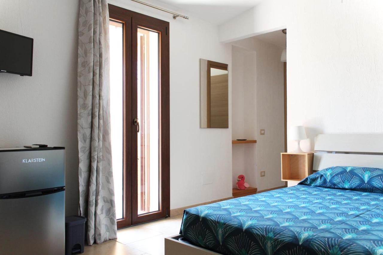 Acquachiara Rooms Villasimius Exteriör bild